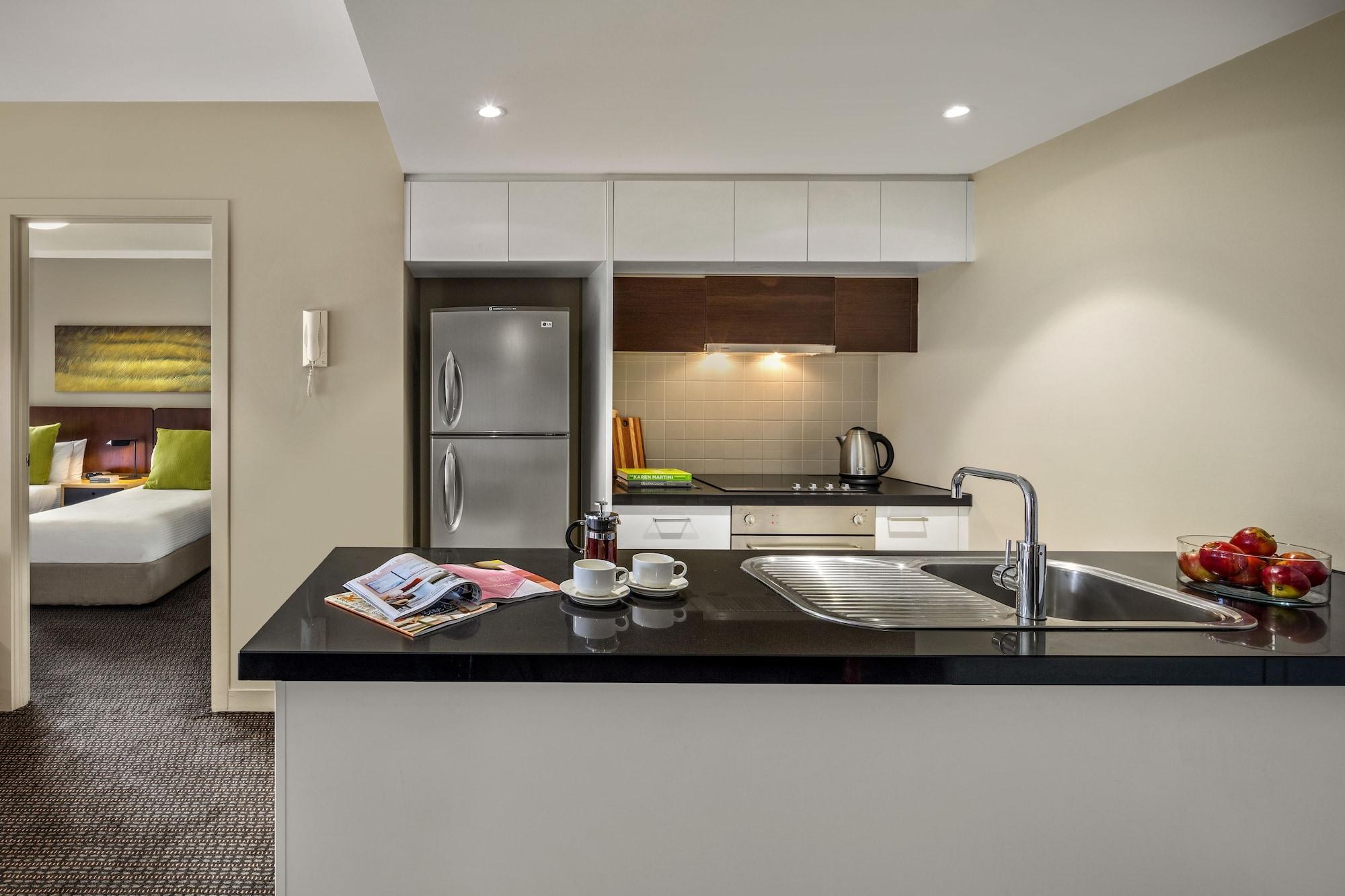 Quest Docklands Aparthotel Melbourne Exteriör bild