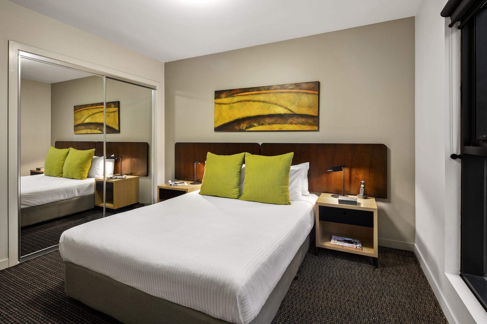 Quest Docklands Aparthotel Melbourne Exteriör bild