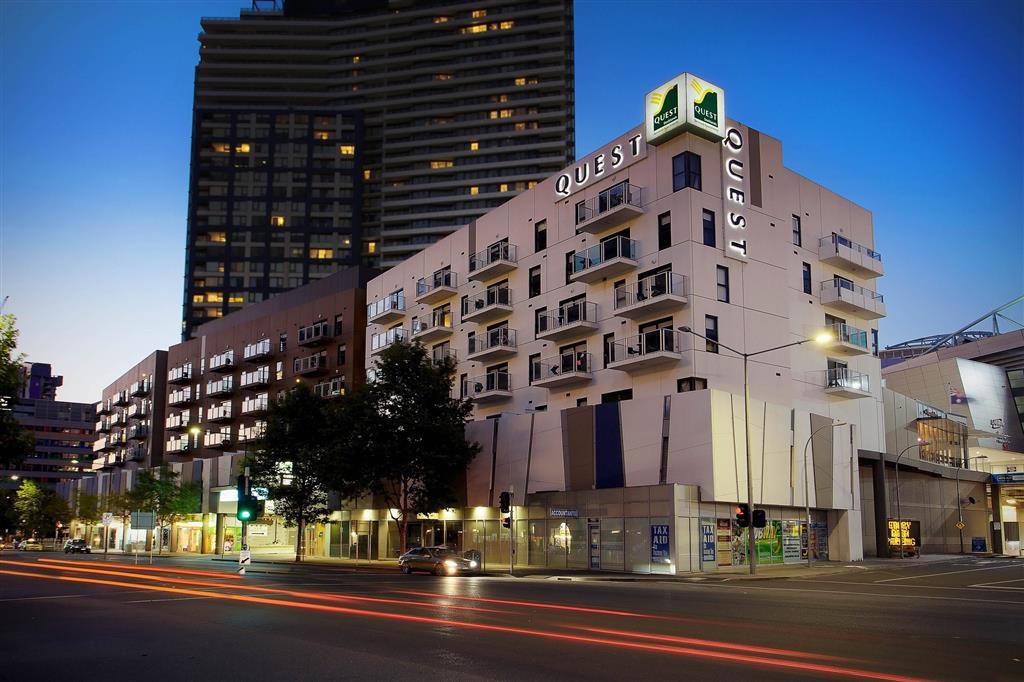 Quest Docklands Aparthotel Melbourne Exteriör bild