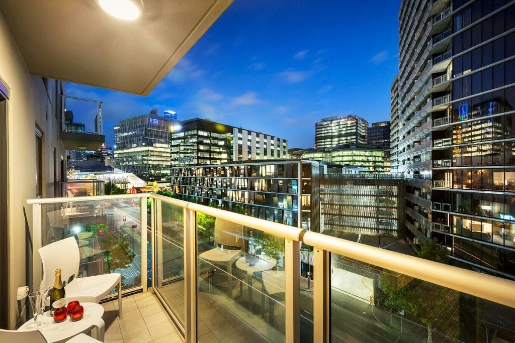 Quest Docklands Aparthotel Melbourne Rum bild