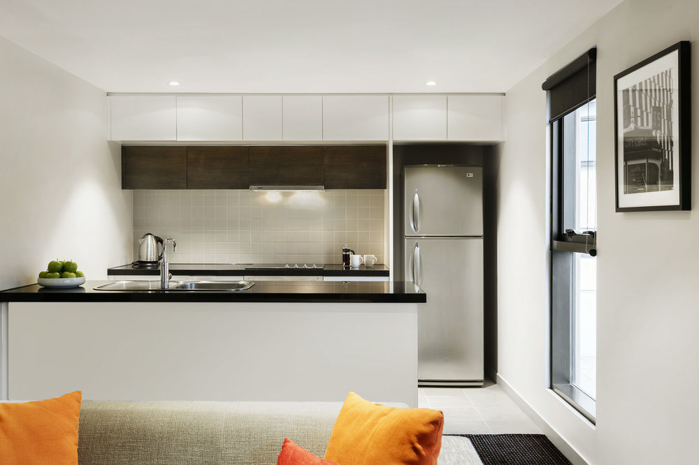 Quest Docklands Aparthotel Melbourne Exteriör bild