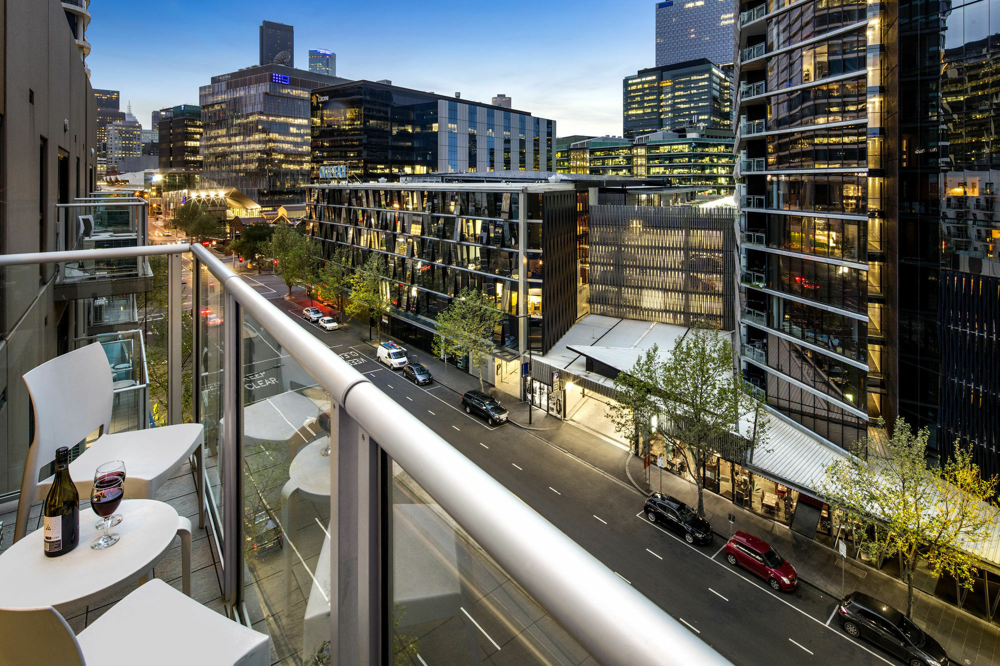 Quest Docklands Aparthotel Melbourne Exteriör bild